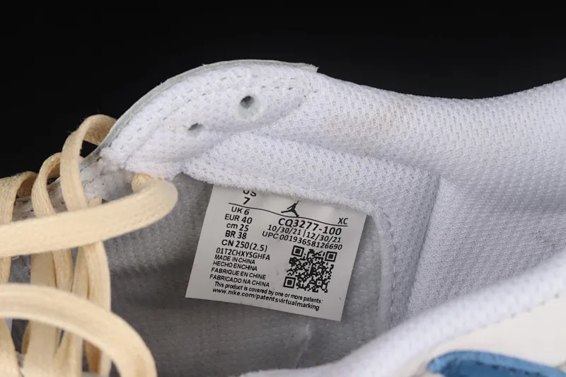 All categories Air Jordan Jordan series basketball shoes Air Jordan 1 Low Travis Scott x Air Jordan 1 Low AJ1 Joe 1 raw rubber white and blue inverted hook low-top cultural sneakers CQ3277-100